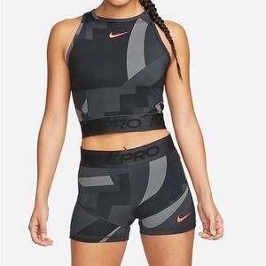 women’s nike pro set